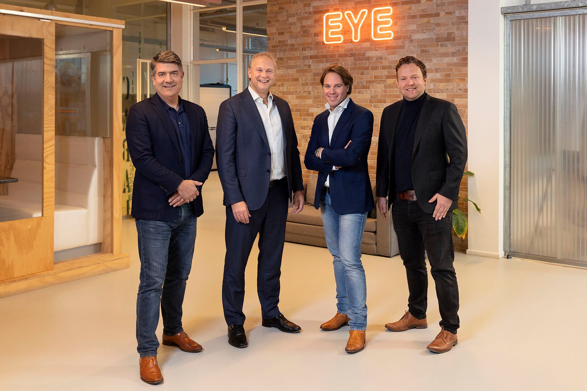 eye_security_board